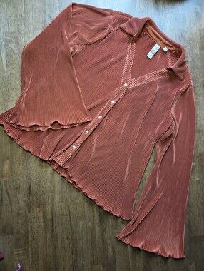 Dolan Anthropologie Rusty Pleated Collared V Neck Bell Sleeve Button-Up Top